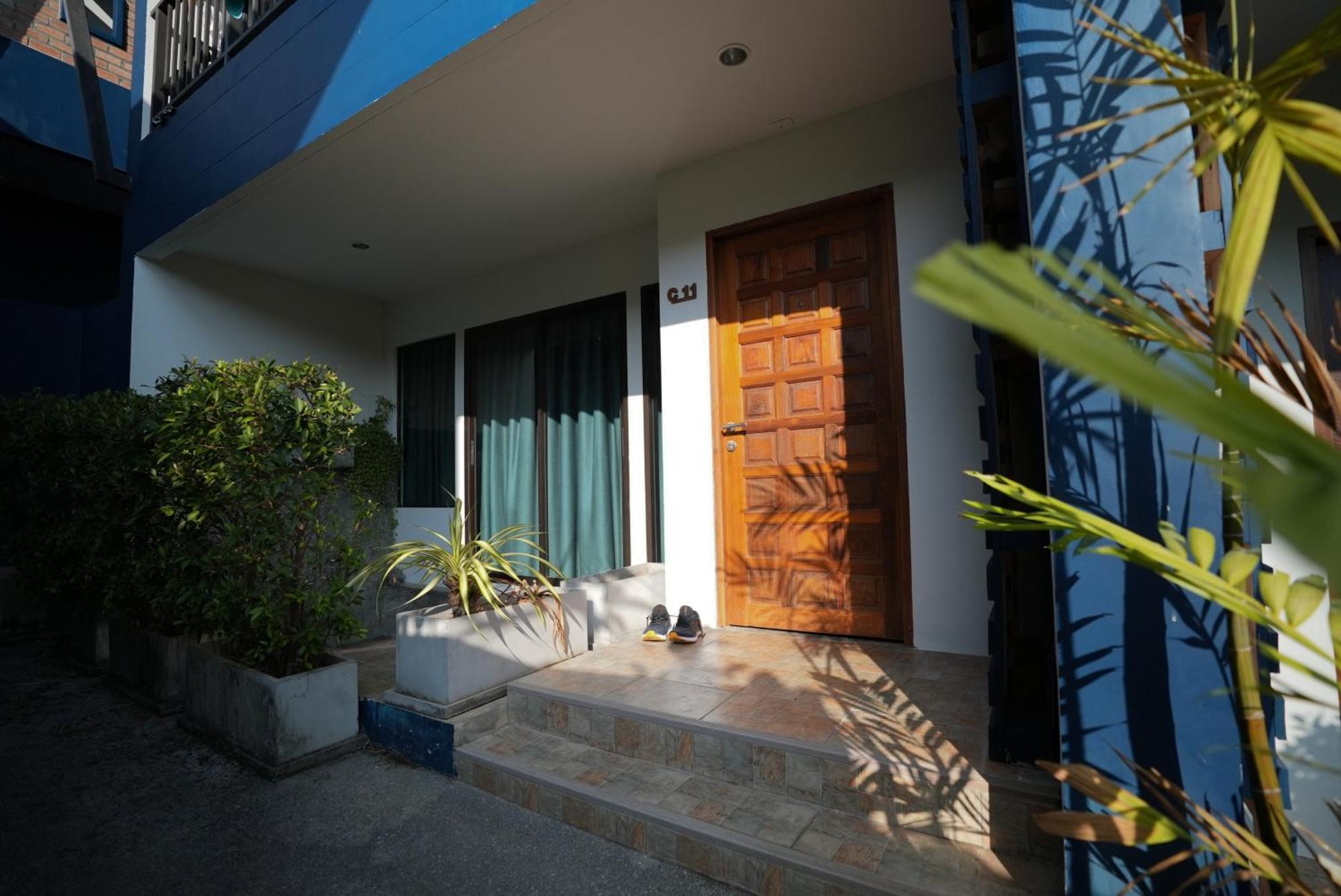 Kraam Silhouette Hotel And Cafe Phuket Chalong Zewnętrze zdjęcie