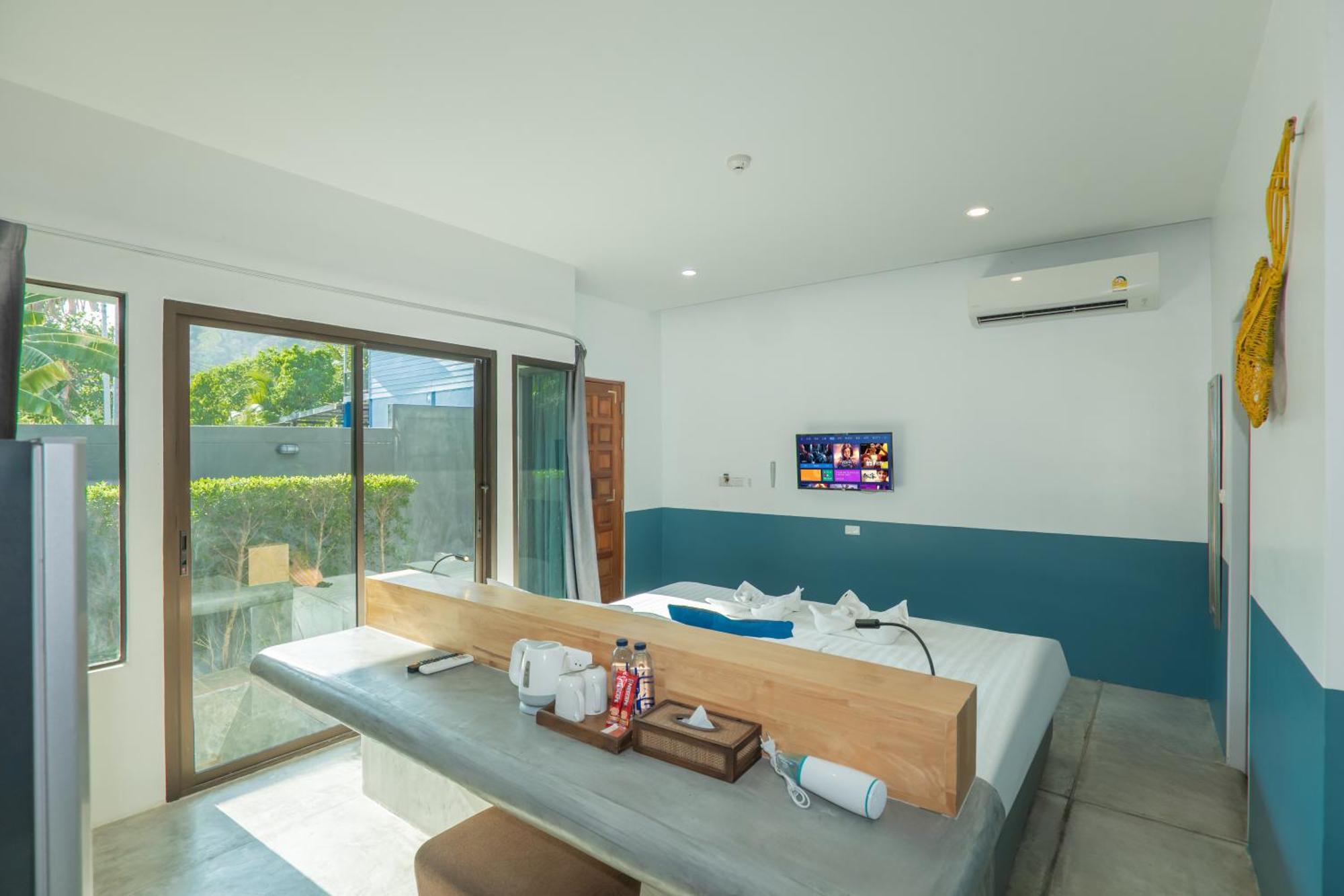 Kraam Silhouette Hotel And Cafe Phuket Chalong Zewnętrze zdjęcie